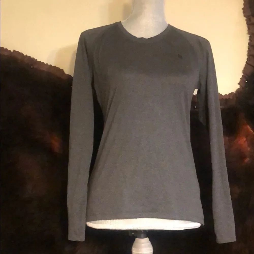 The North Face shirt S (2799)